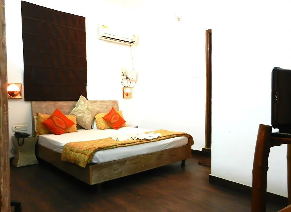 Fabhotel Prime Sarin Inn Heritage Varanasi Hotel